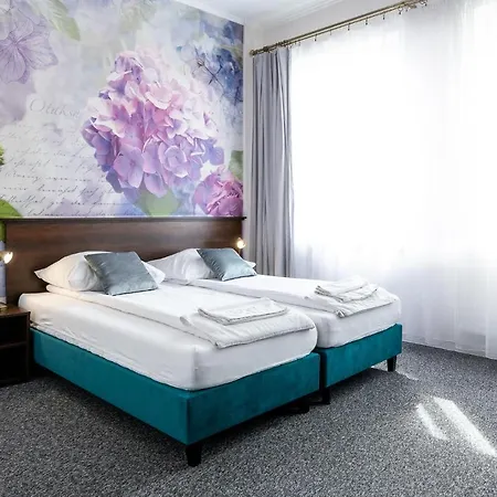 I Restauracja Nad Jeziorem 2* Człuchów