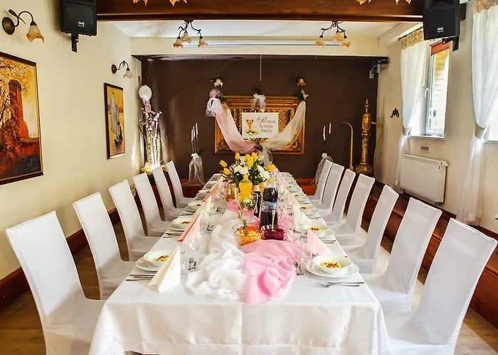 Hotel I Restauracja Nad Jeziorem 2*