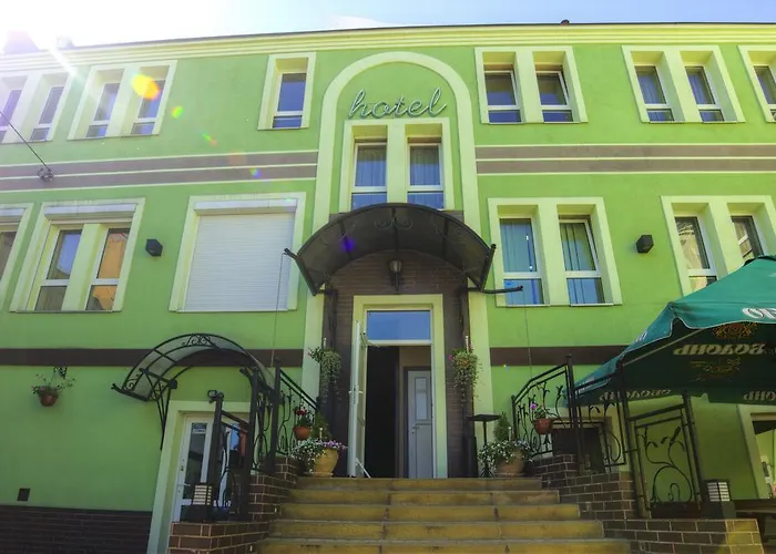 I Restauracja Nad Jeziorem 2* Człuchów